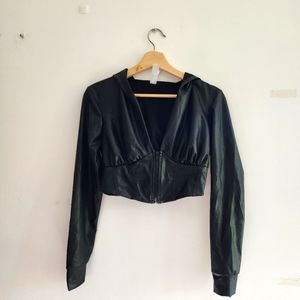 Sy Fashion | Long Sleeved Crop Top Faux Leather with Hood